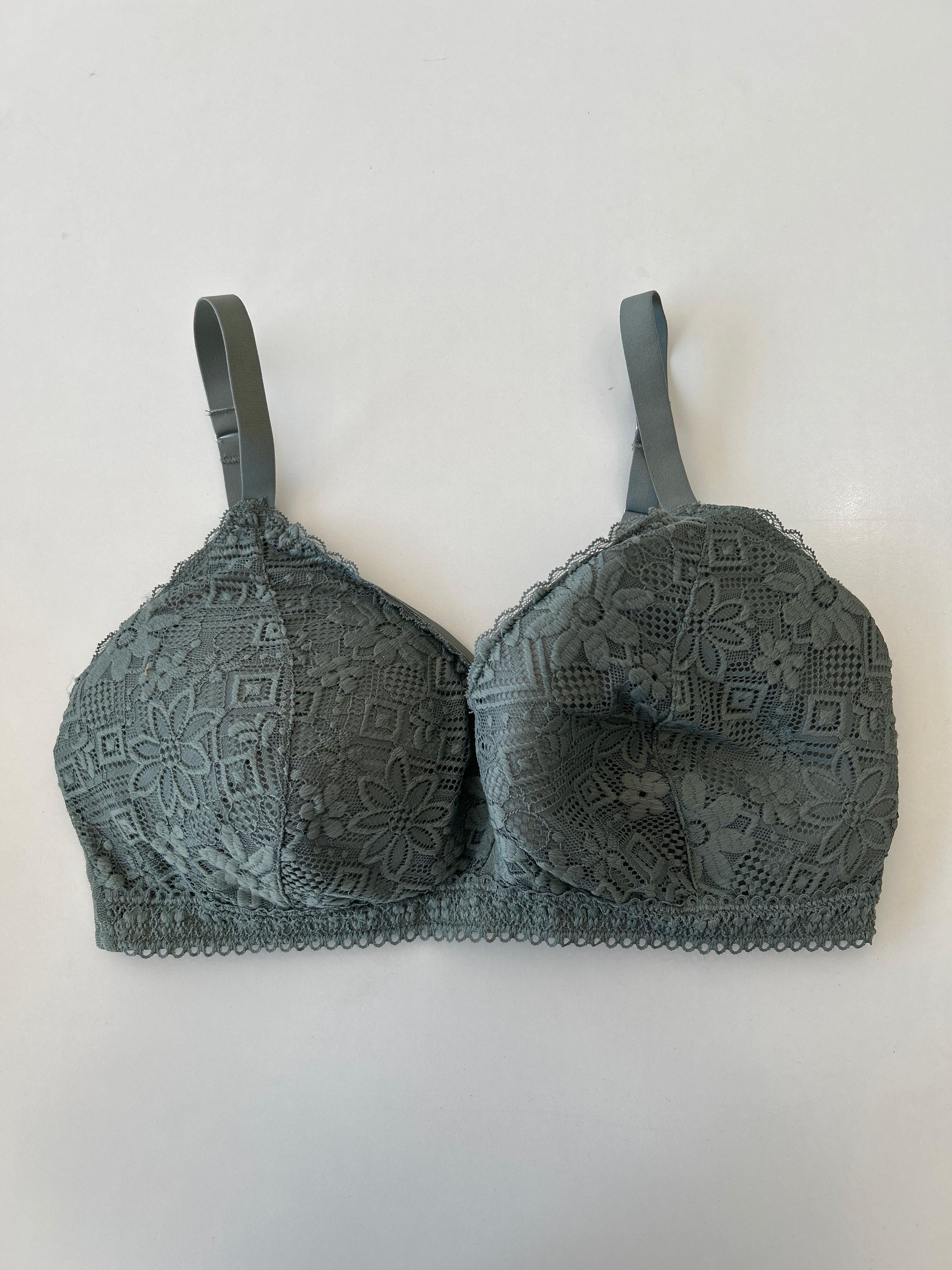 حمالة صدر نسائية بدون حدود باللون الأخضر 6