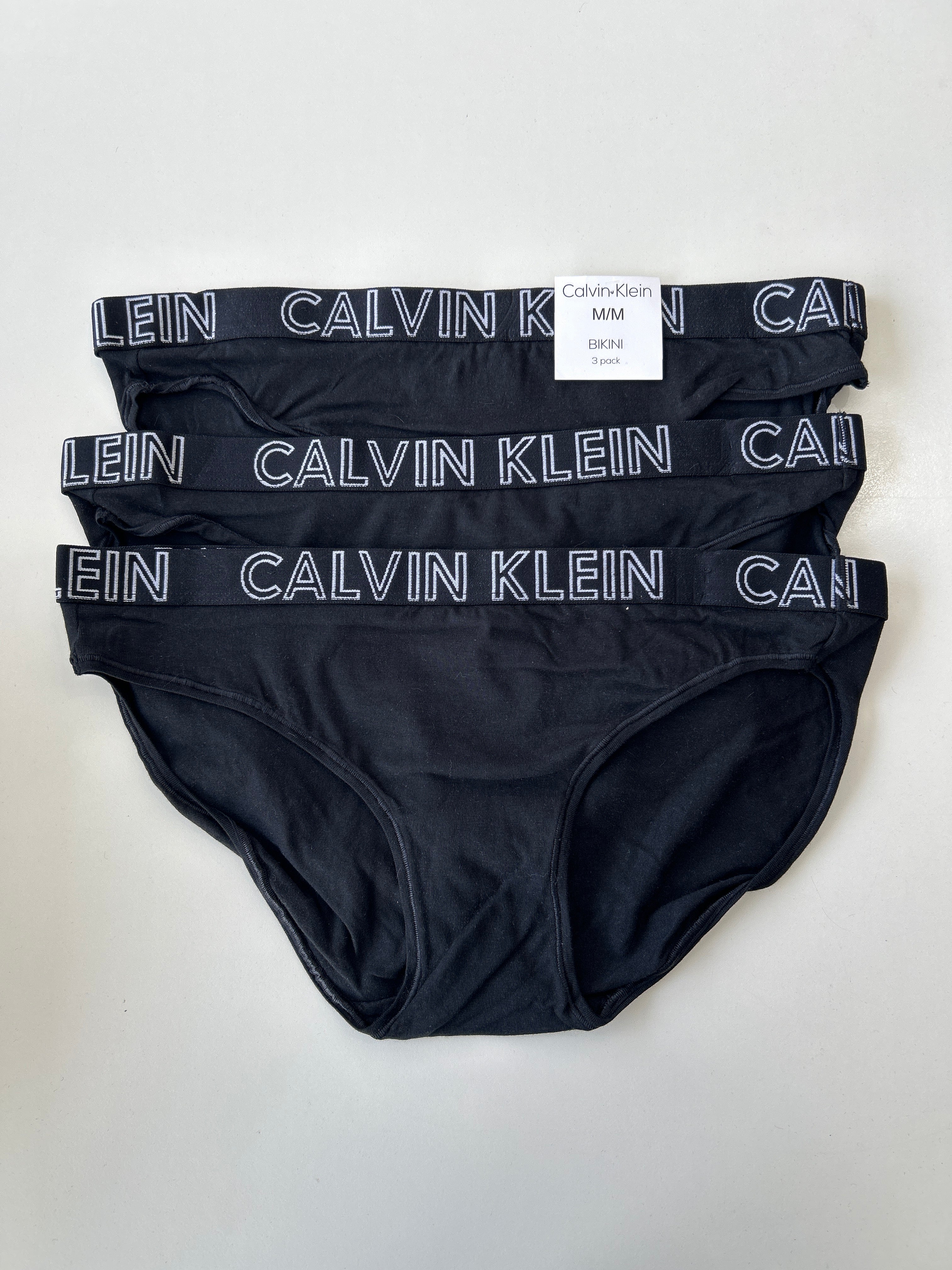 M Calvin Klein مجموعة من 3 قطع بيكيني داخلية