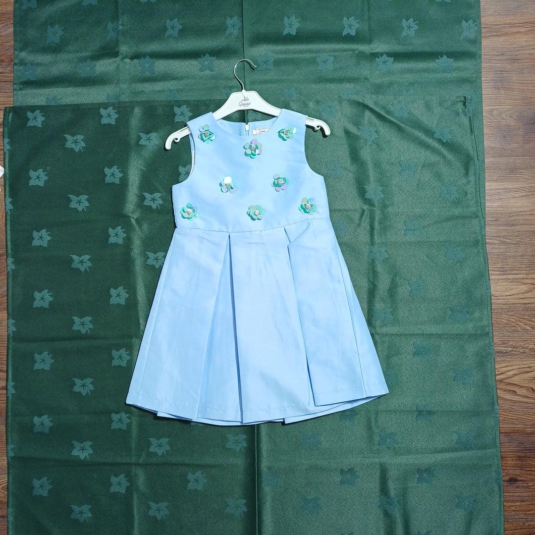 فستان G17Y60937 أزرق للبنات بعمر 7/8 سنوات