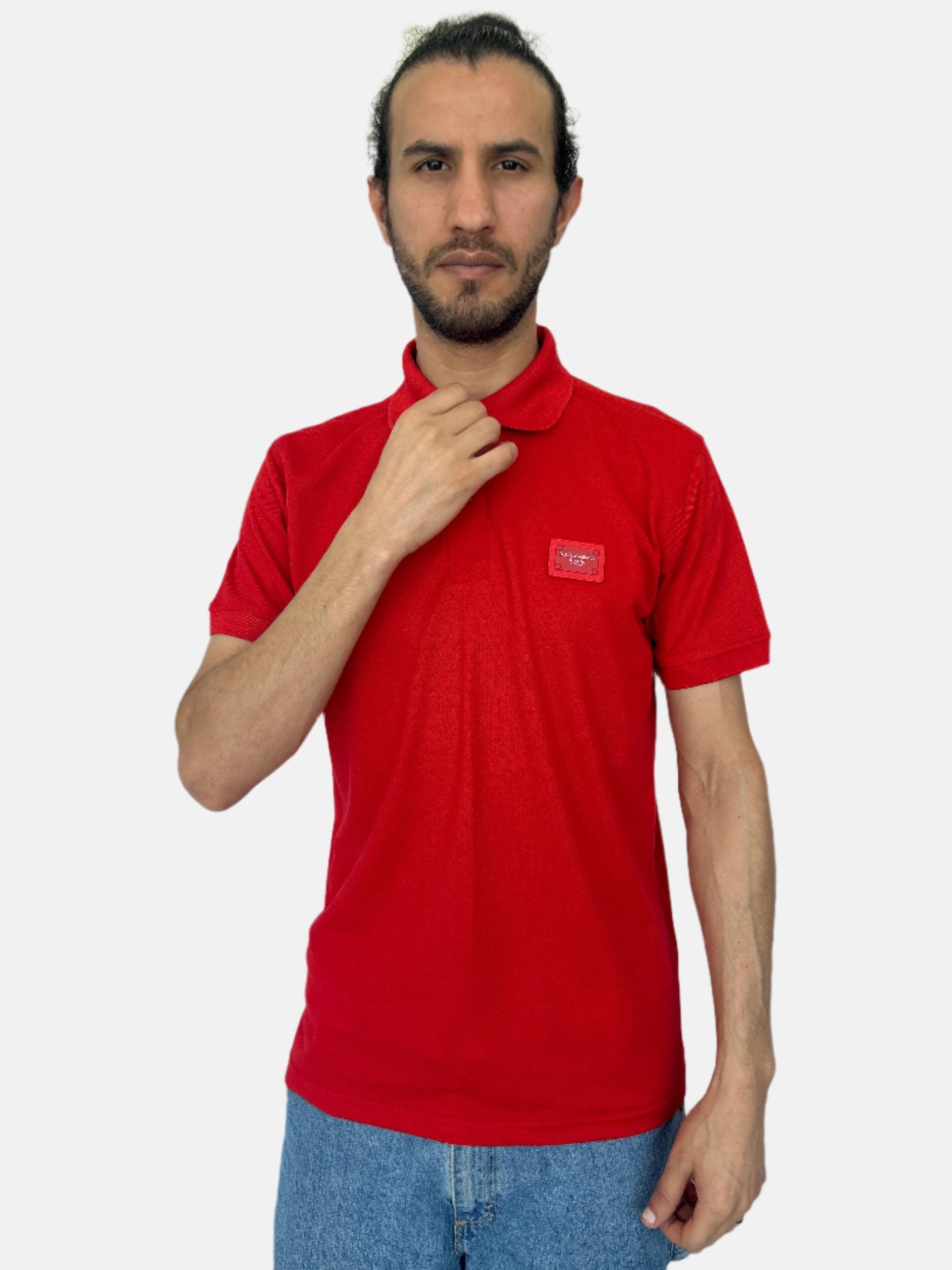 تي شيرت بولو بشعار DOLCE & GABBANA باللون الأحمر