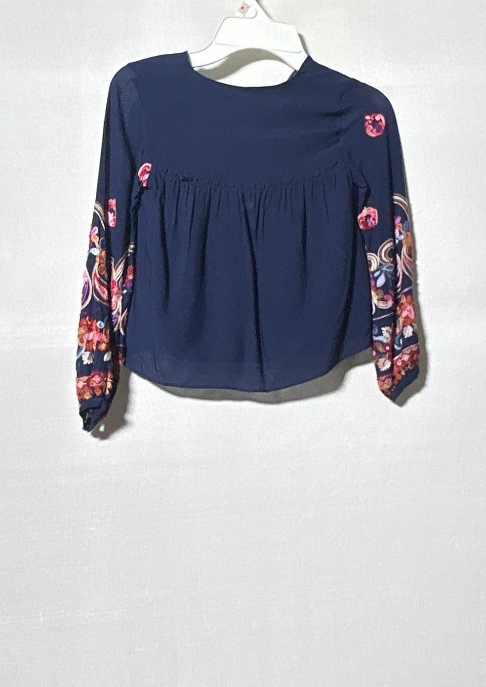 CH0014 بلوزة بناتية باللون الأزرق الداكن