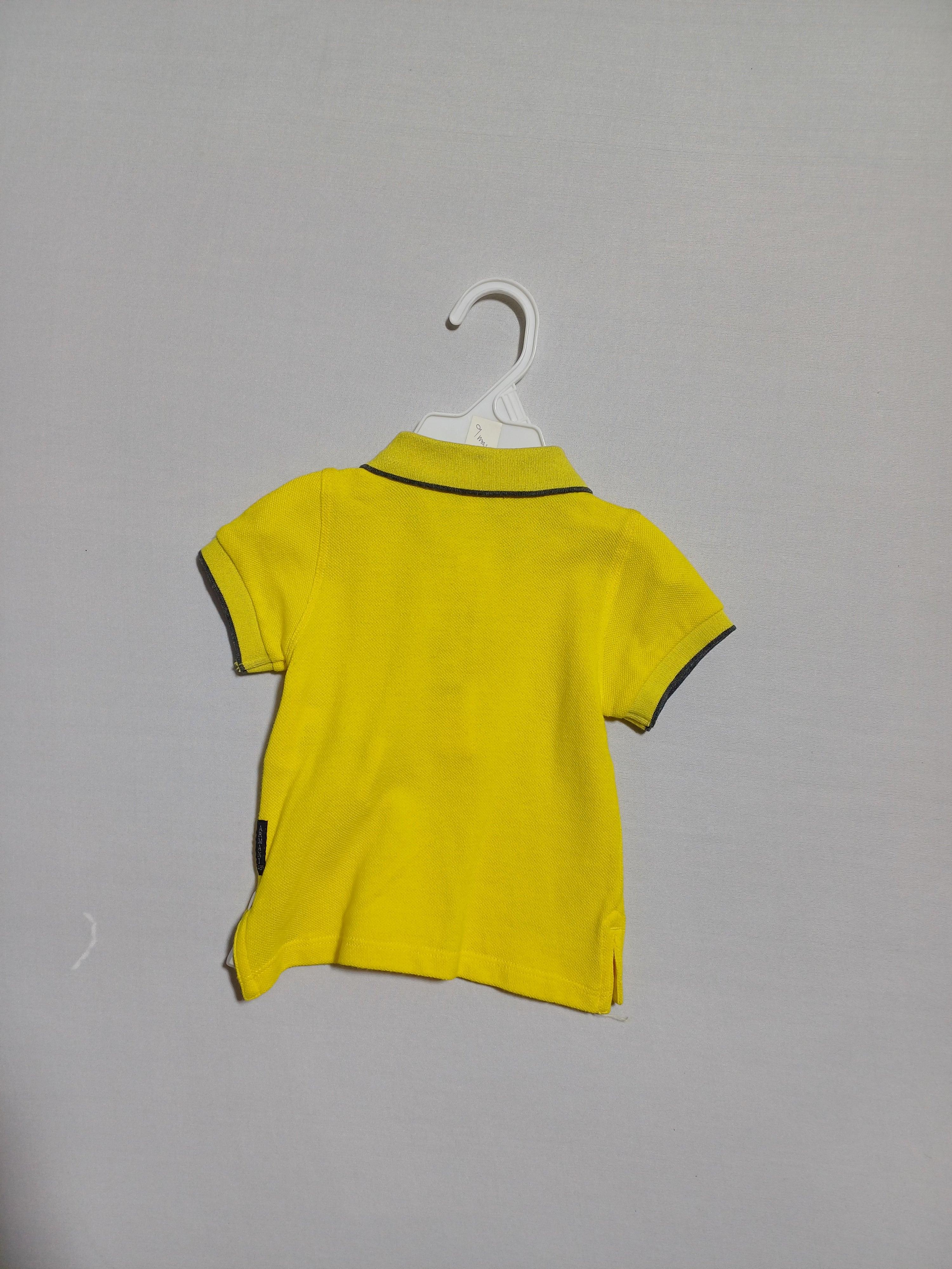 تي شيرت بولو للأولاد من ARMANI YELLOW-6M BDF01