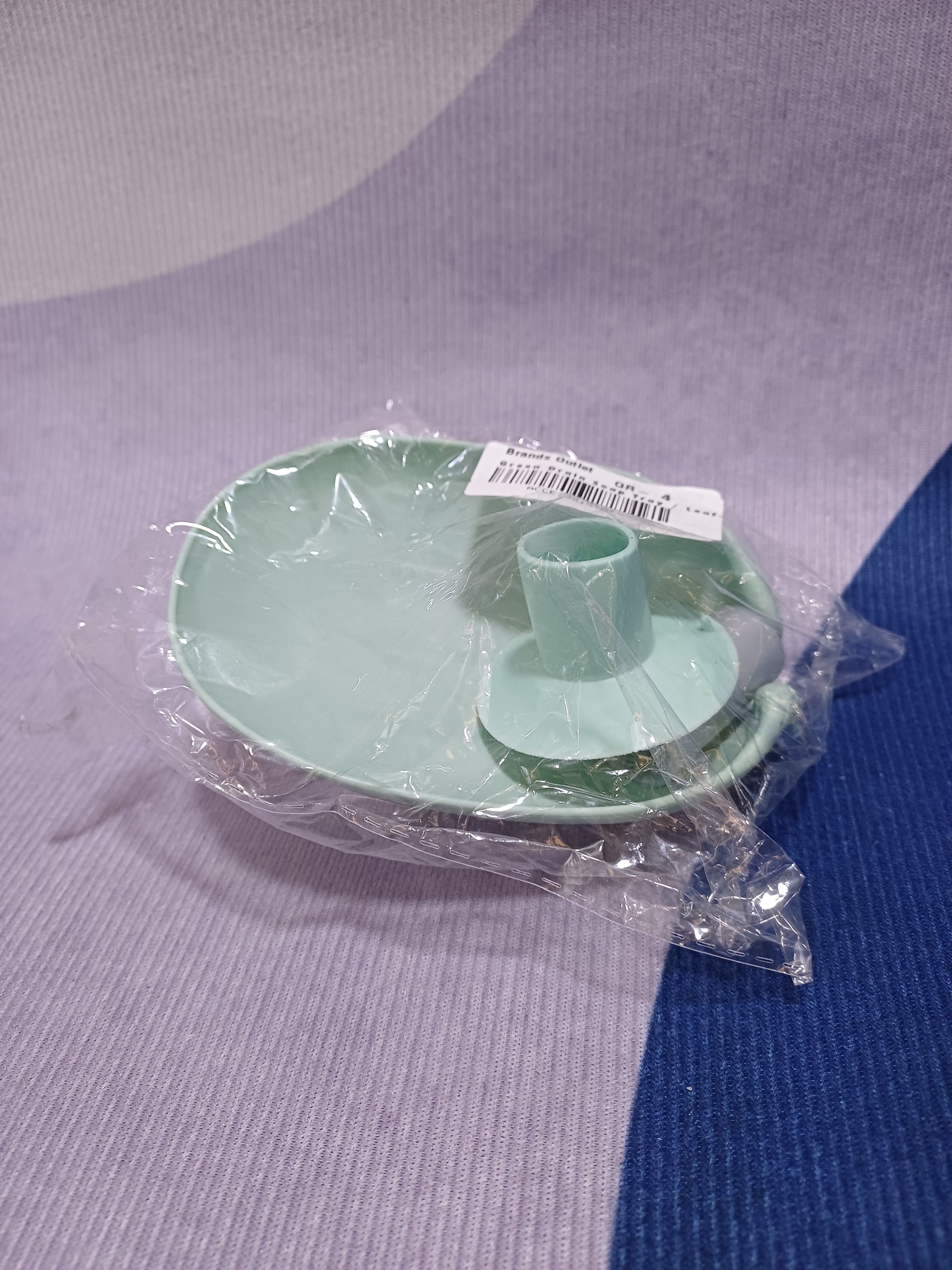 Green Drain Soap Tray / Leaf-Shape Self Draining Soap Dish Holder, Stand