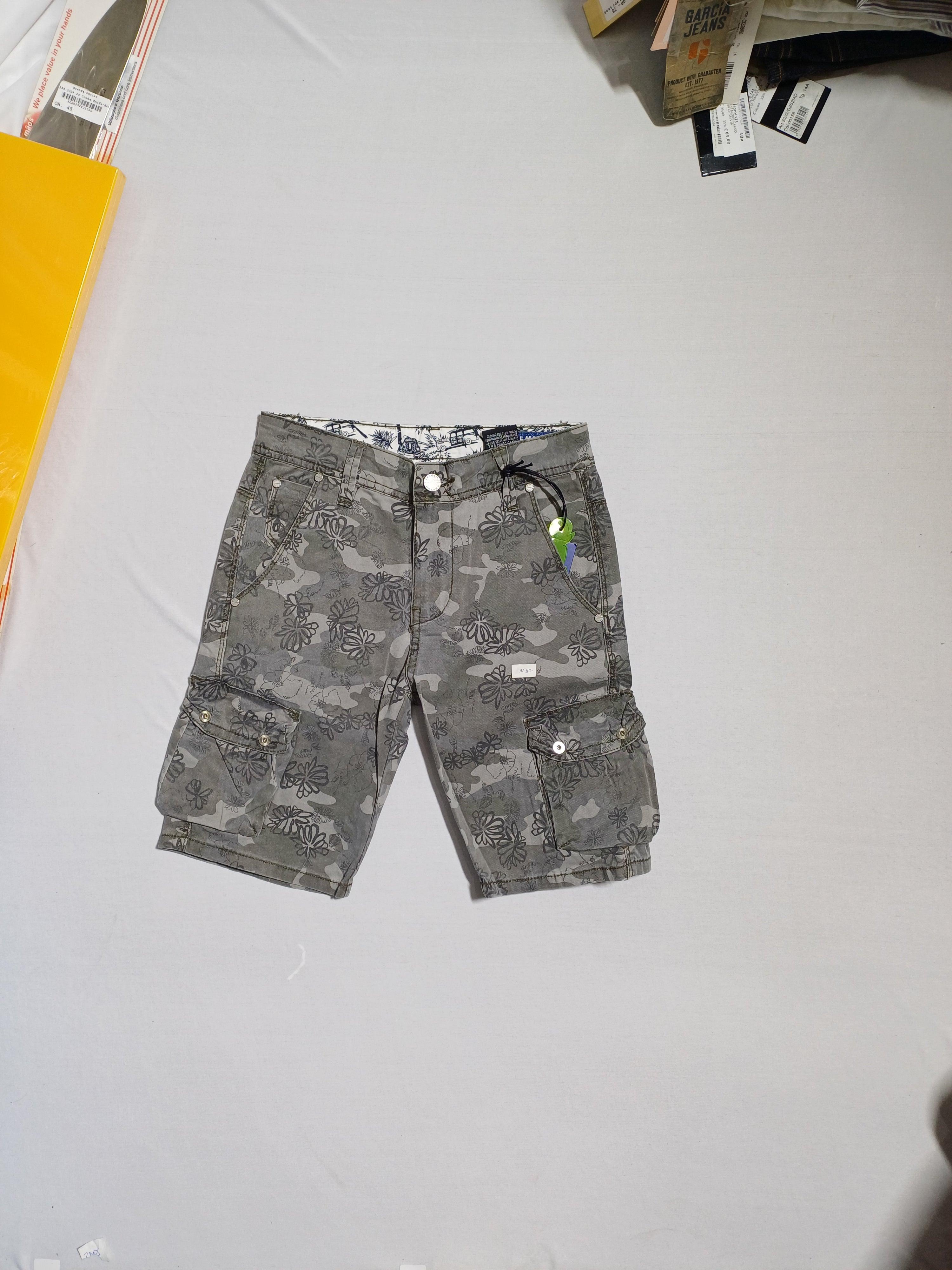 FRANKIE MALONE GREY BOY CARGO SHORTS FMR317