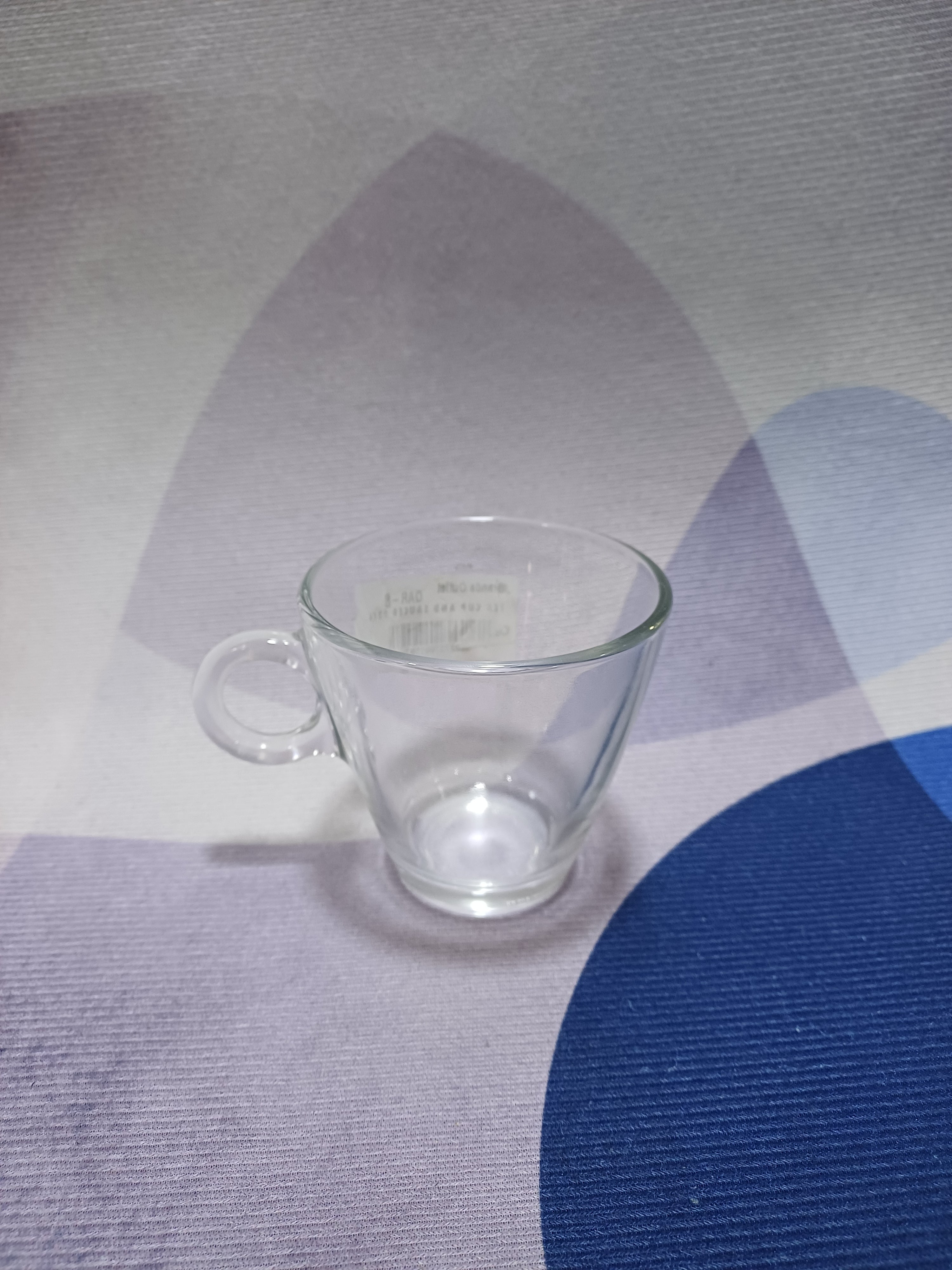 TEA CUP AND SAUCER 22CL