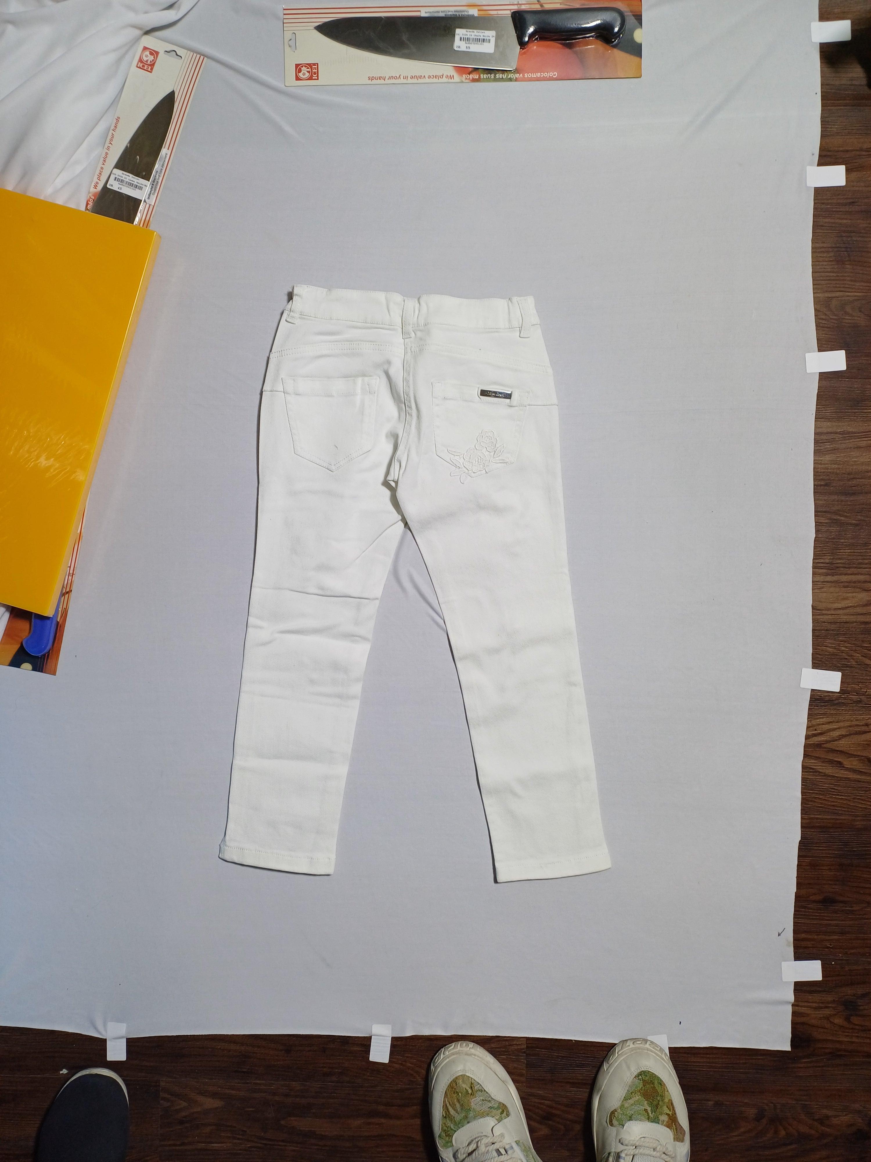 MISS GRANT WHITE-36-9-10Y GIRL JEAN 5CE64`