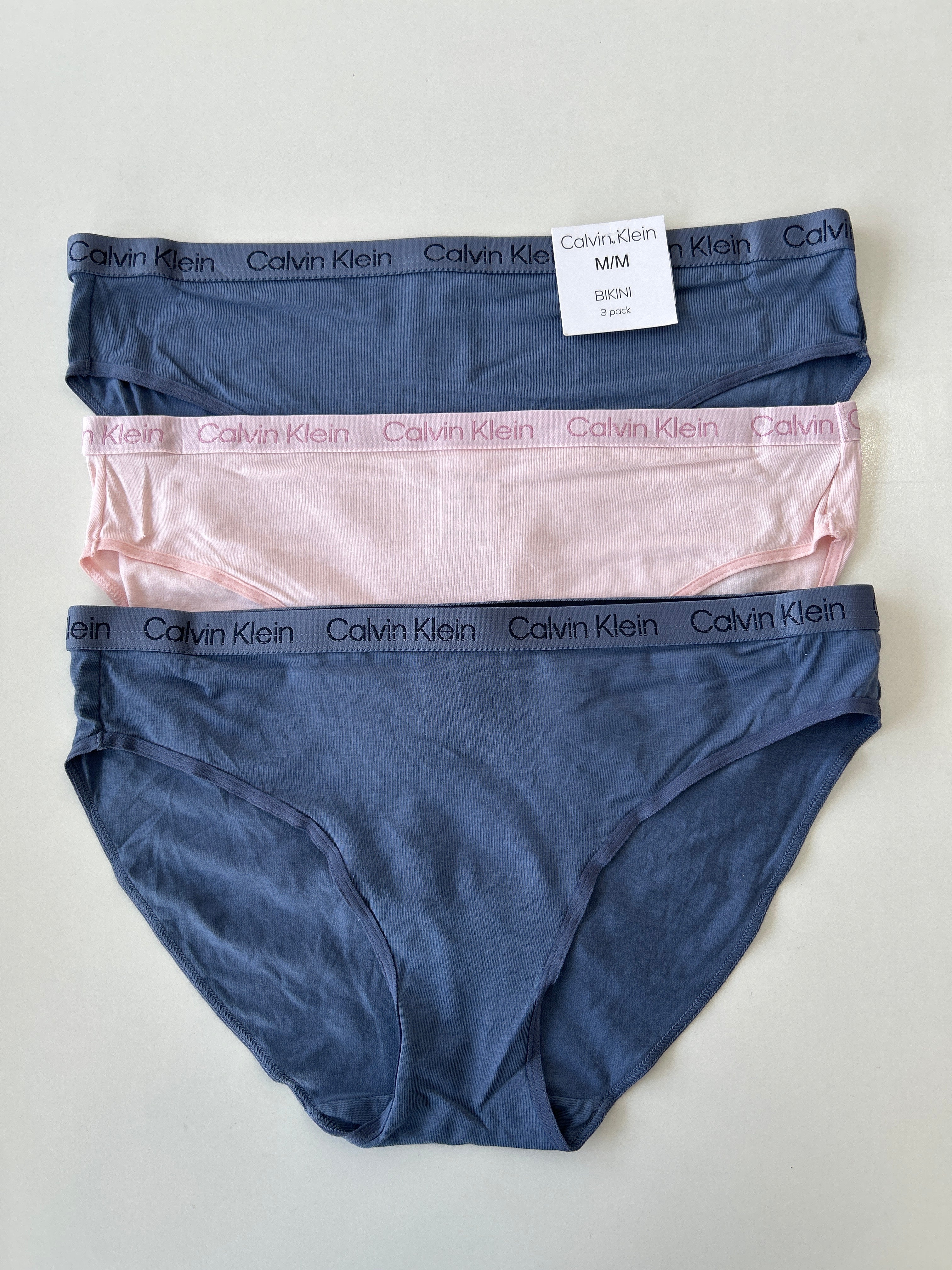M Calvin Klein مجموعة من 3 قطع بيكيني داخلية