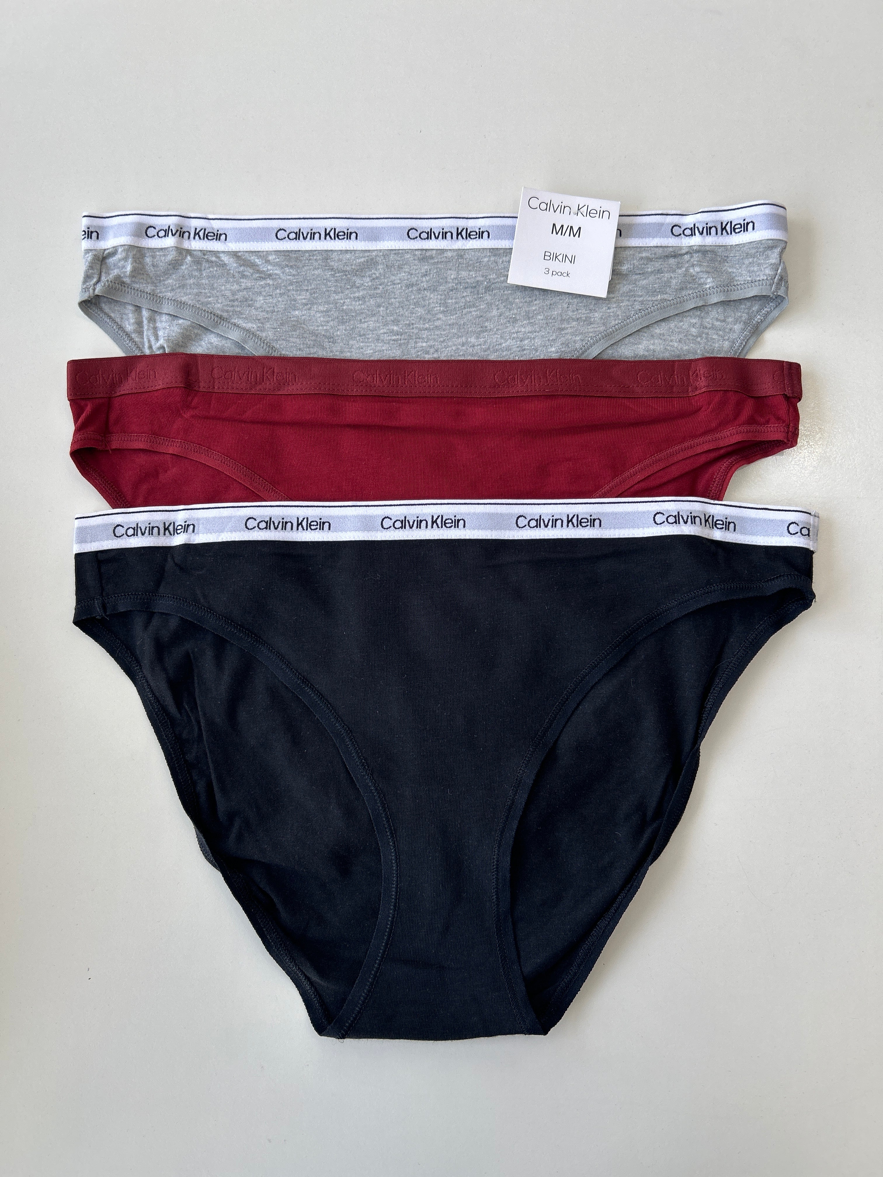 M Calvin Klein مجموعة من 3 قطع بيكيني داخلية
