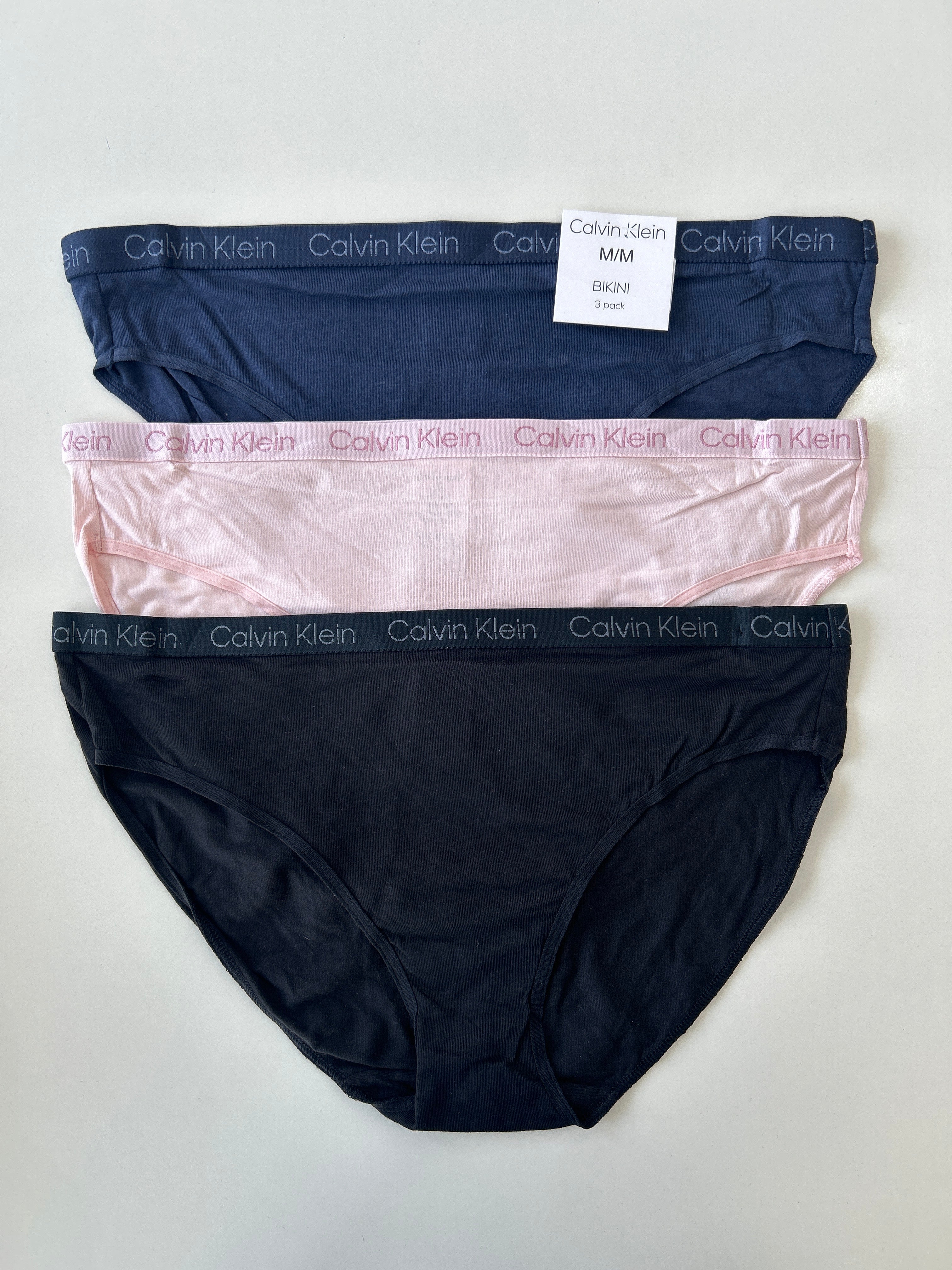 M Calvin Klein مجموعة من 3 قطع بيكيني داخلية