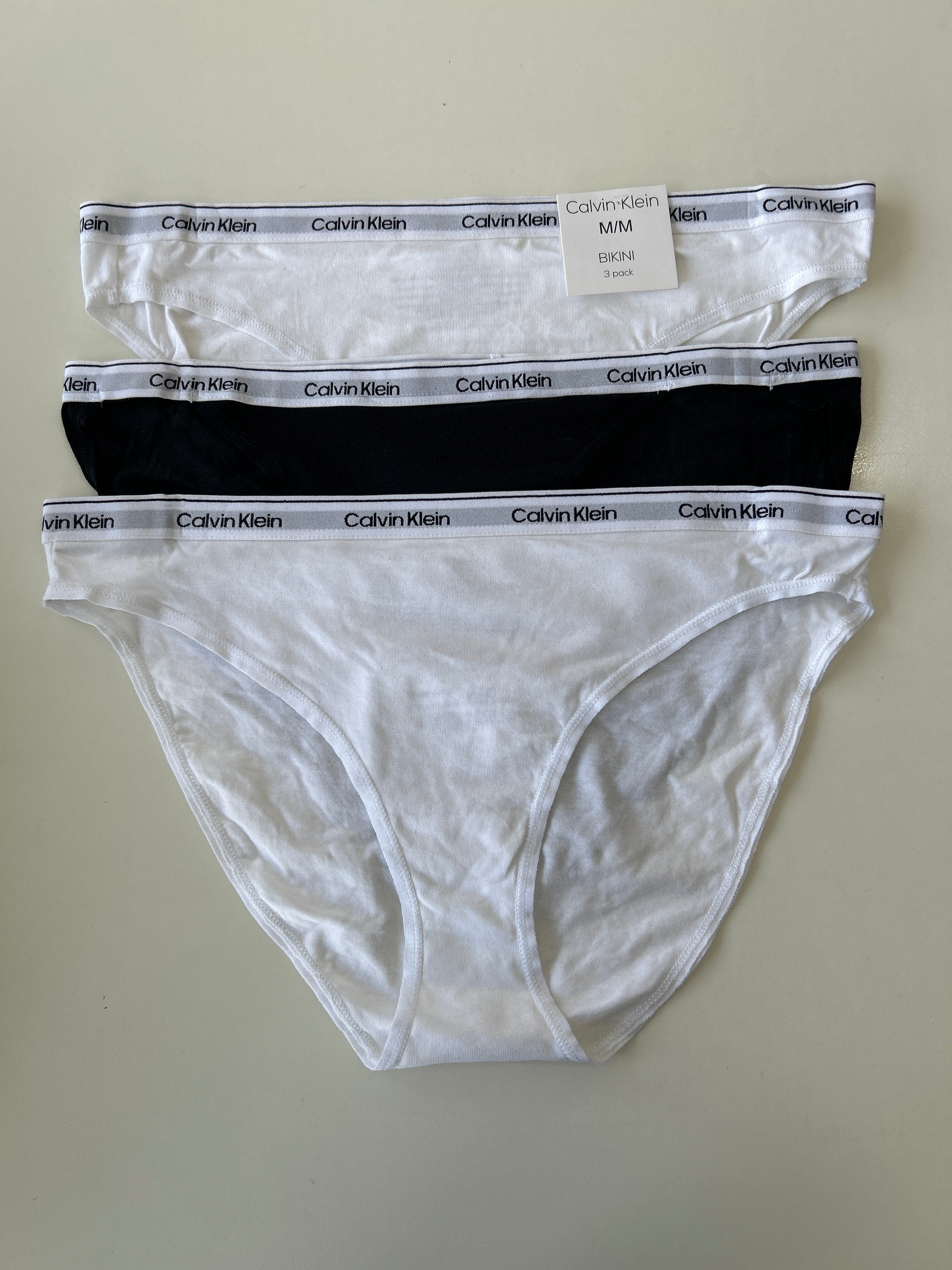 M Calvin Klein مجموعة من 3 قطع بيكيني داخلية
