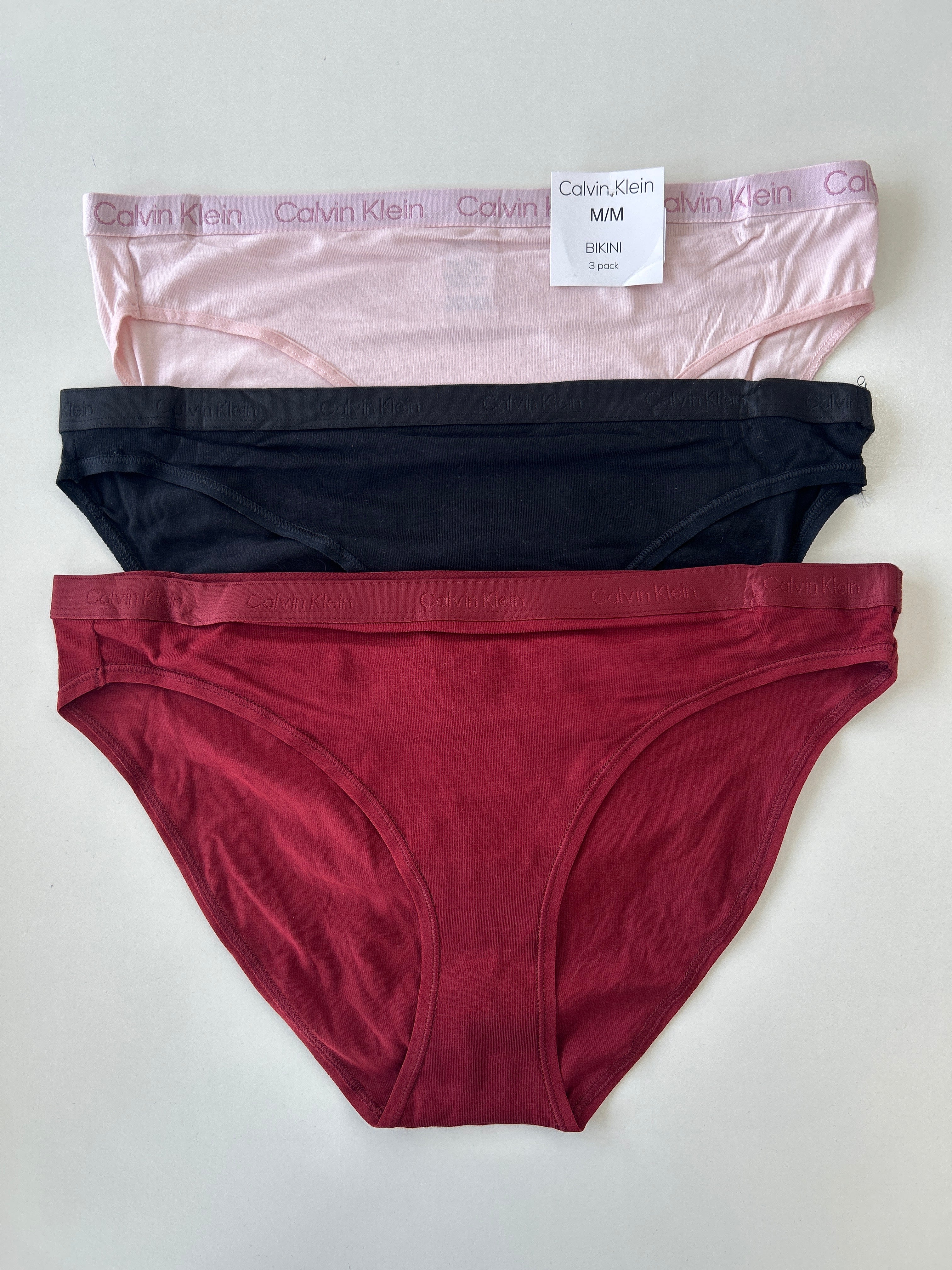 M Calvin Klein مجموعة من 3 قطع بيكيني داخلية