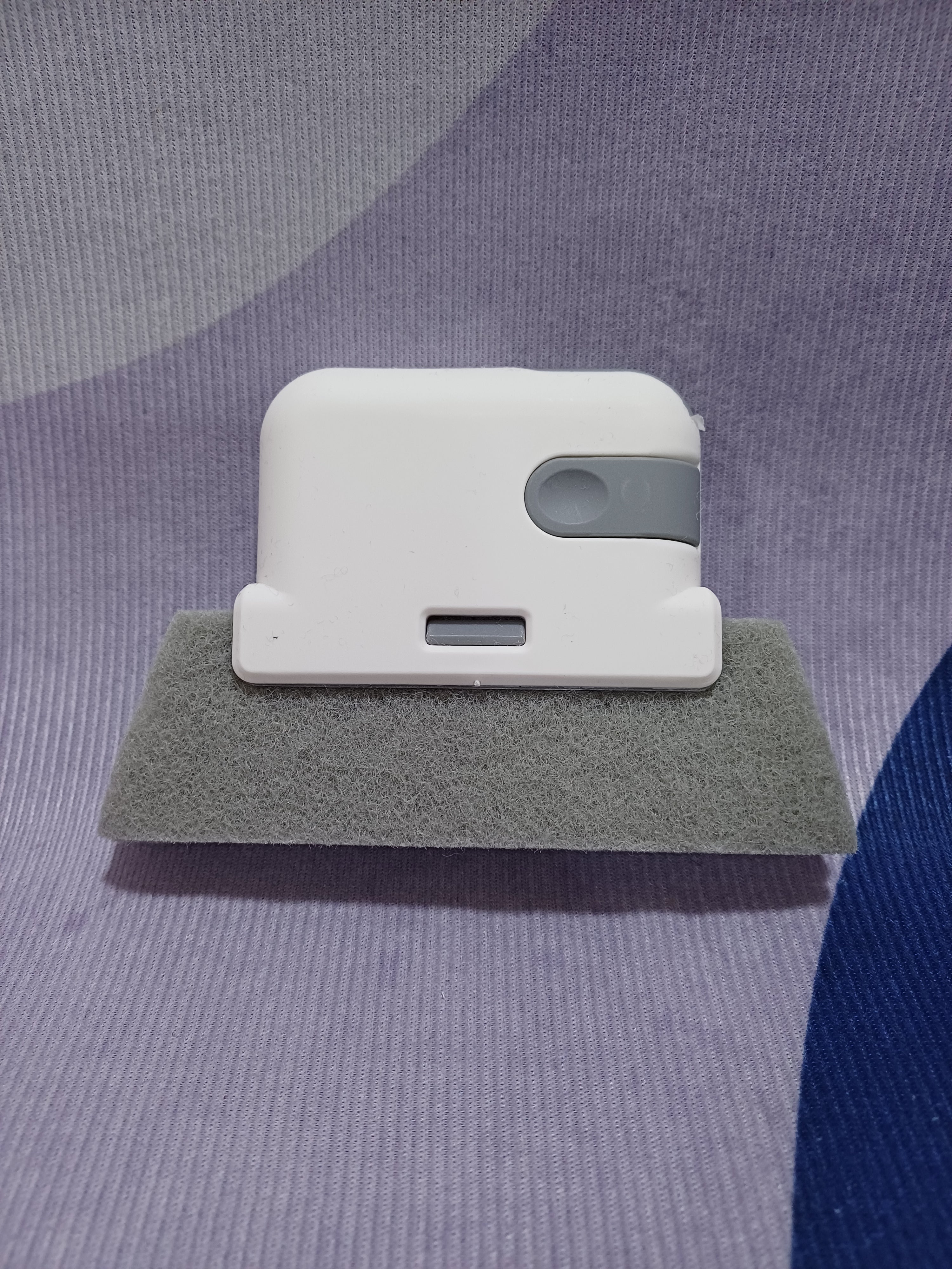 منظف فجوات النوافذ تصميم 1